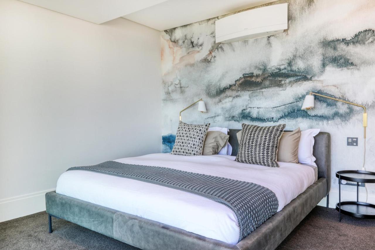 Apartment Bantry Bay Allure - Luxury With The Views *