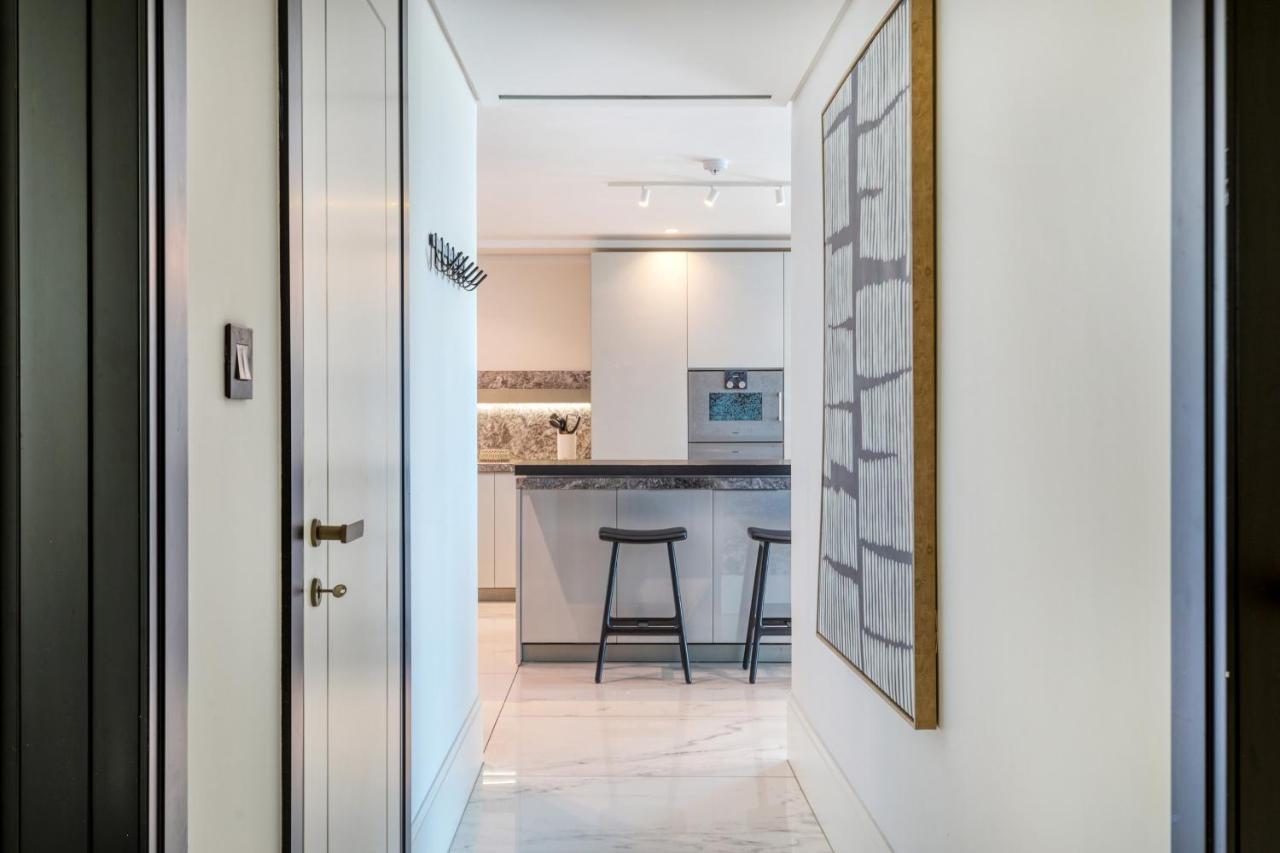 Apartment Bantry Bay Allure - Luxury With The Views *