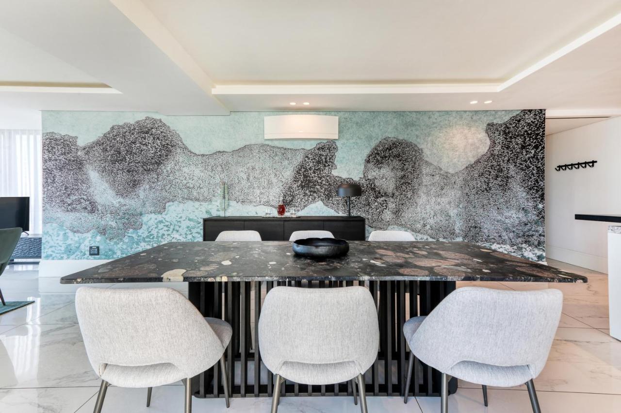 Bantry Bay Allure - Luxury With The Views